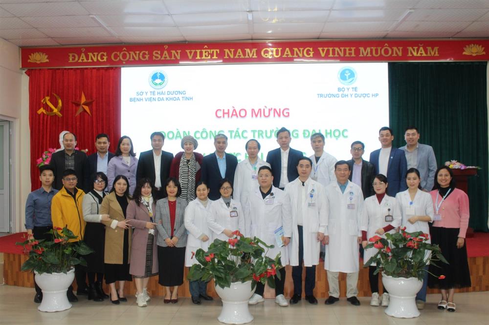 Đoàn công tác trường Đại học Y Dược Hải Phòng đến thăm, trao đổi hợp tác đào tạo tại Bệnh viện Đa khoa tỉnh Hải Dương